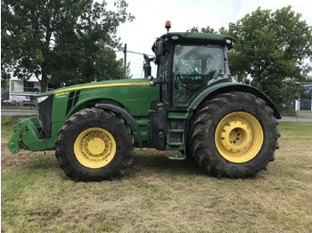 Τρακτέρ JOHN DEERE 8R Series