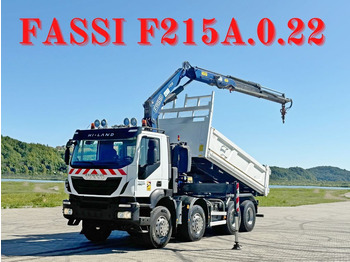 Φορτηγό με γερανό IVECO Trakker