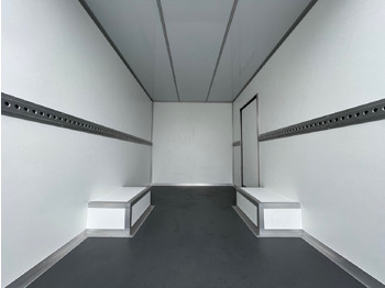 Καινούριο Επαγγελματικό αυτοκίνητο κόφα Renault Master Isolierte Koffer Platform: φωτογραφία 2