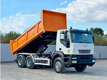 Φορτηγό ανατρεπόμενο IVECO Trakker