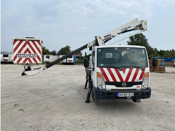 Φορτηγό με εναέρια πλατφόρμα NISSAN