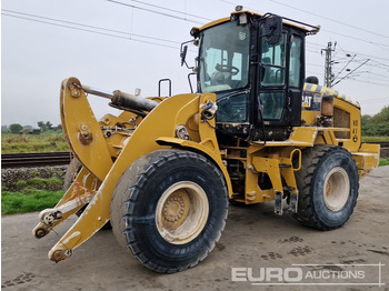 Ελαστιχοφόρος φορτωτής CATERPILLAR 930M