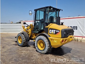 Ελαστιχοφόρος φορτωτής 2010 CAT 908H: φωτογραφία 3