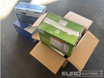 Εξοπλισμού κατασκευών Pallet of Toaster (2 of), Steam Iron, Aluminium Express Coffee Maker, Milk Frother, Mini Doorbell , Hand Blender: φωτογραφία 2