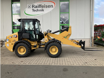 Ελαστιχοφόρος φορτωτής CATERPILLAR 908H