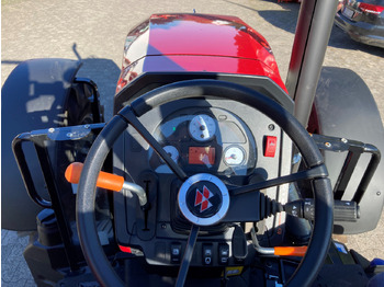 Καινούριο Τρακτέρ Massey Ferguson 4708 M Plattform Essential: φωτογραφία 3