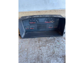 Καμπίνα και εσωτερικό VOLVO