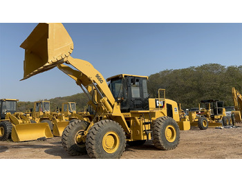 Ελαστιχοφόρος φορτωτής CATERPILLAR 966G