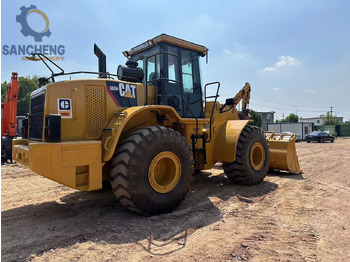 Ελαστιχοφόρος φορτωτής CATERPILLAR 980H