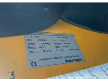 Ανυψωτικό στενών δρόμων Jungheinrich ETV214: φωτογραφία 4