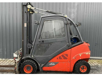 Υγραεριοκίνητο περονοφόρο Linde H25T-02: φωτογραφία 2 Υγραεριοκίνητο περονοφόρο Linde H25T-02: φωτογραφία 2