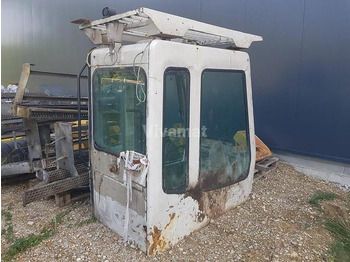 Καμπίνα LIEBHERR