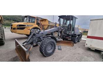 Γκρέιντερ NEW HOLLAND