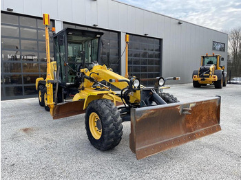 Γκρέιντερ NEW HOLLAND