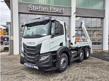 Φορτηγό ανατρεπόμενο IVECO