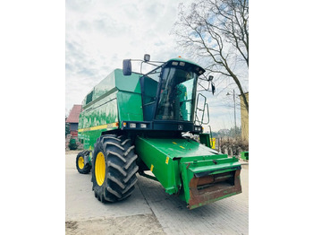 Θεριζοαλωνιστική μηχανή John Deere 2254: φωτογραφία 5