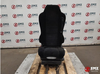 Καμπίνα και εσωτερικό MERCEDES-BENZ