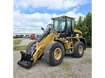 Ελαστιχοφόρος φορτωτής CATERPILLAR 930G
