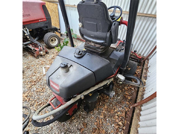 Χλοοκοπτικό Toro Greensmaster 3200-D: φωτογραφία 4