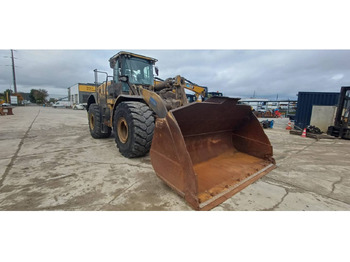 Ελαστιχοφόρος φορτωτής CATERPILLAR 972MXE