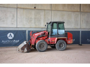 Ελαστιχοφόρος φορτωτής AHLMANN