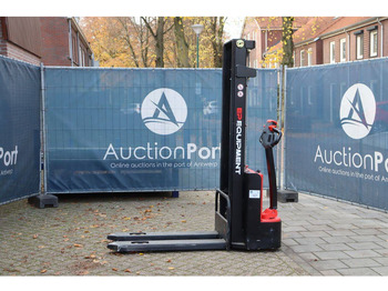 Μηχάνημα στοίβαξης