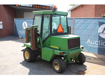Χλοοκοπτικό John Deere: φωτογραφία 3 Χλοοκοπτικό John Deere: φωτογραφία 3