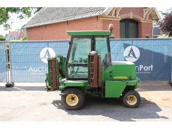 Χλοοκοπτικό John Deere: φωτογραφία 2 Χλοοκοπτικό John Deere: φωτογραφία 2