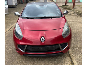 Λιμουζίνα/ Sedan RENAULT