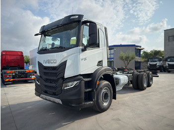 Φορτηγό σασί IVECO X-WAY