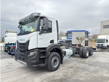 Φορτηγό σασί IVECO X-WAY