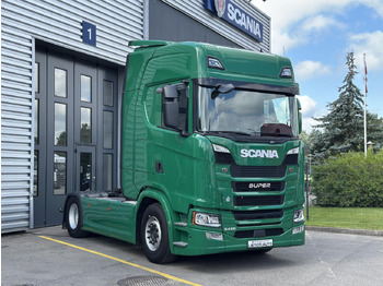 Τράκτορας SCANIA S 450
