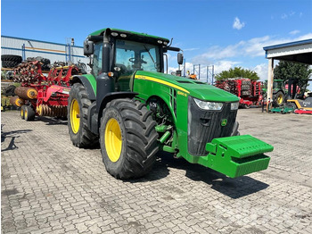 Τρακτέρ JOHN DEERE 8R Series