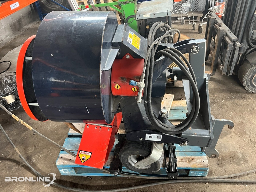 2015 Trilo Blower BL300 Lehepuhur - Γεωργικά μηχανήματα: φωτογραφία 3 2015 Trilo Blower BL300 Lehepuhur - Γεωργικά μηχανήματα: φωτογραφία 3