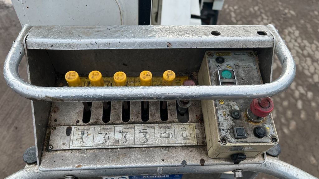 Φορτηγό με εναέρια πλατφόρμα, Ελαφρύ επαγγελματικό Nissan P200A-NC Steiger Hebebühne Hubarbeitsbühne 17M: φωτογραφία 12