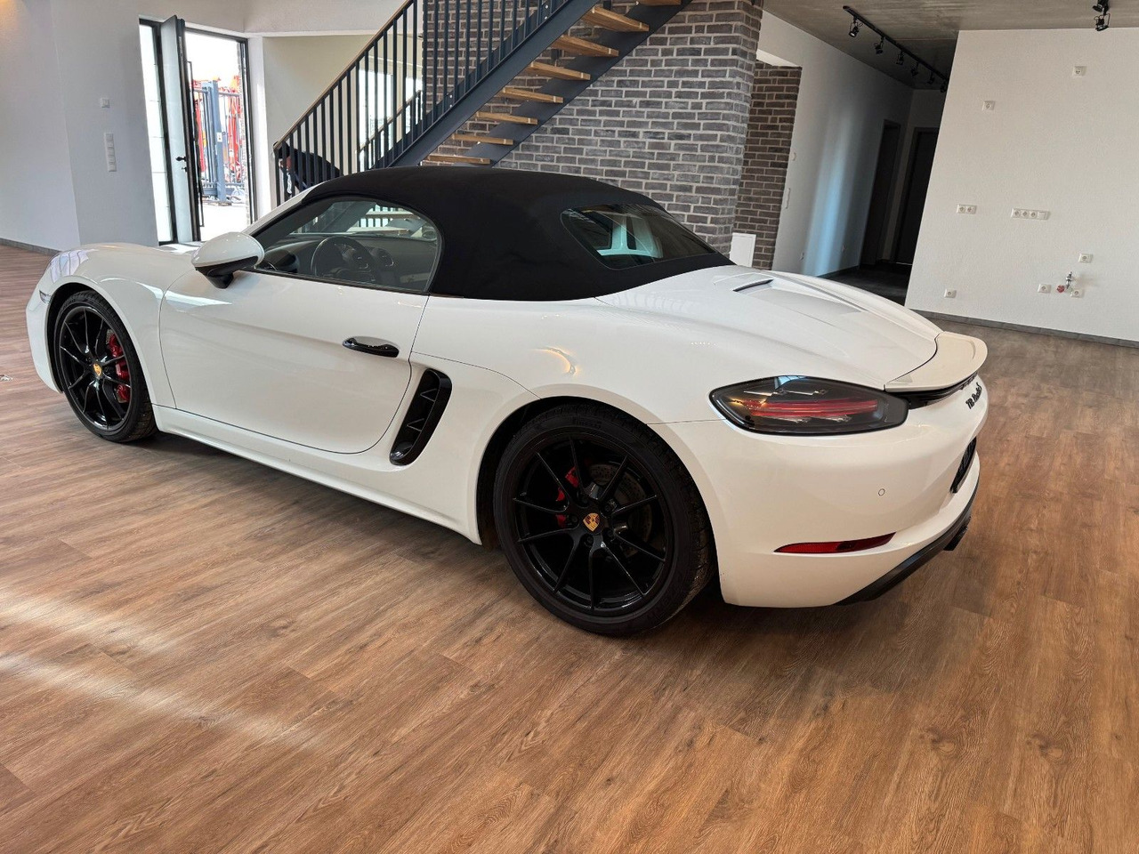 Porsche 718 Boxster S Sport Chrono Sport AGA Approved - Αυτοκίνητο: φωτογραφία 4 Porsche 718 Boxster S Sport Chrono Sport AGA Approved - Αυτοκίνητο: φωτογραφία 4