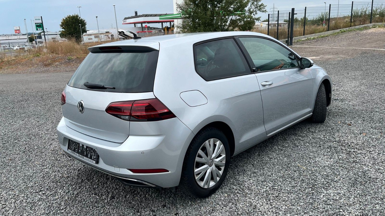 Volkswagen Golf VII Lim. Sound Start-Stopp - Αυτοκίνητο: φωτογραφία 4 Volkswagen Golf VII Lim. Sound Start-Stopp - Αυτοκίνητο: φωτογραφία 4