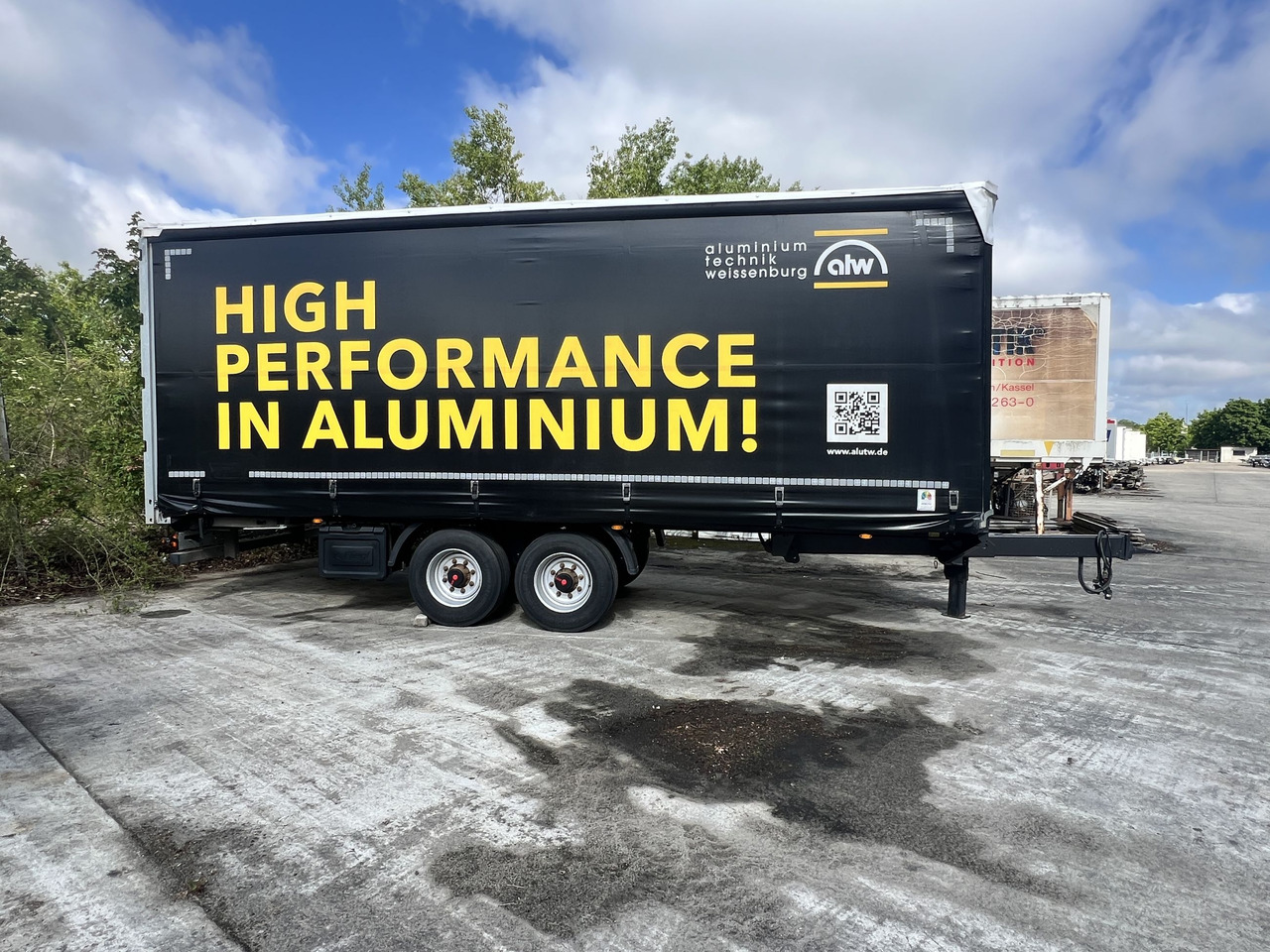 Fliegl TPS135 13,5 t Tandemplanenanhänger, neuwertig - Τρέιλερ κουρτίνα: φωτογραφία 1 Fliegl TPS135 13,5 t Tandemplanenanhänger, neuwertig - Τρέιλερ κουρτίνα: φωτογραφία 1