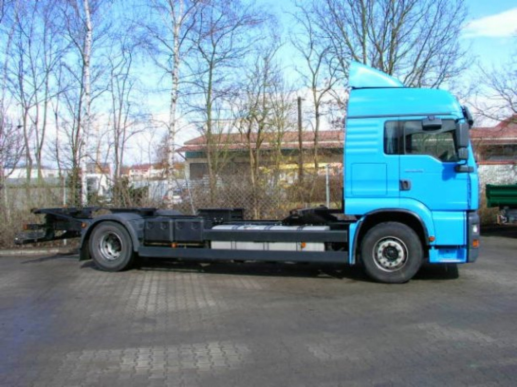 MAN TGA 02 18.410 TGA2 Achs BDF- LKW - Φορτηγό μεταφοράς εμπορευματοκιβωτίων/ Κινητό αμάξωμα: φωτογραφία 5 MAN TGA 02 18.410 TGA2 Achs BDF- LKW - Φορτηγό μεταφοράς εμπορευματοκιβωτίων/ Κινητό αμάξωμα: φωτογραφία 5