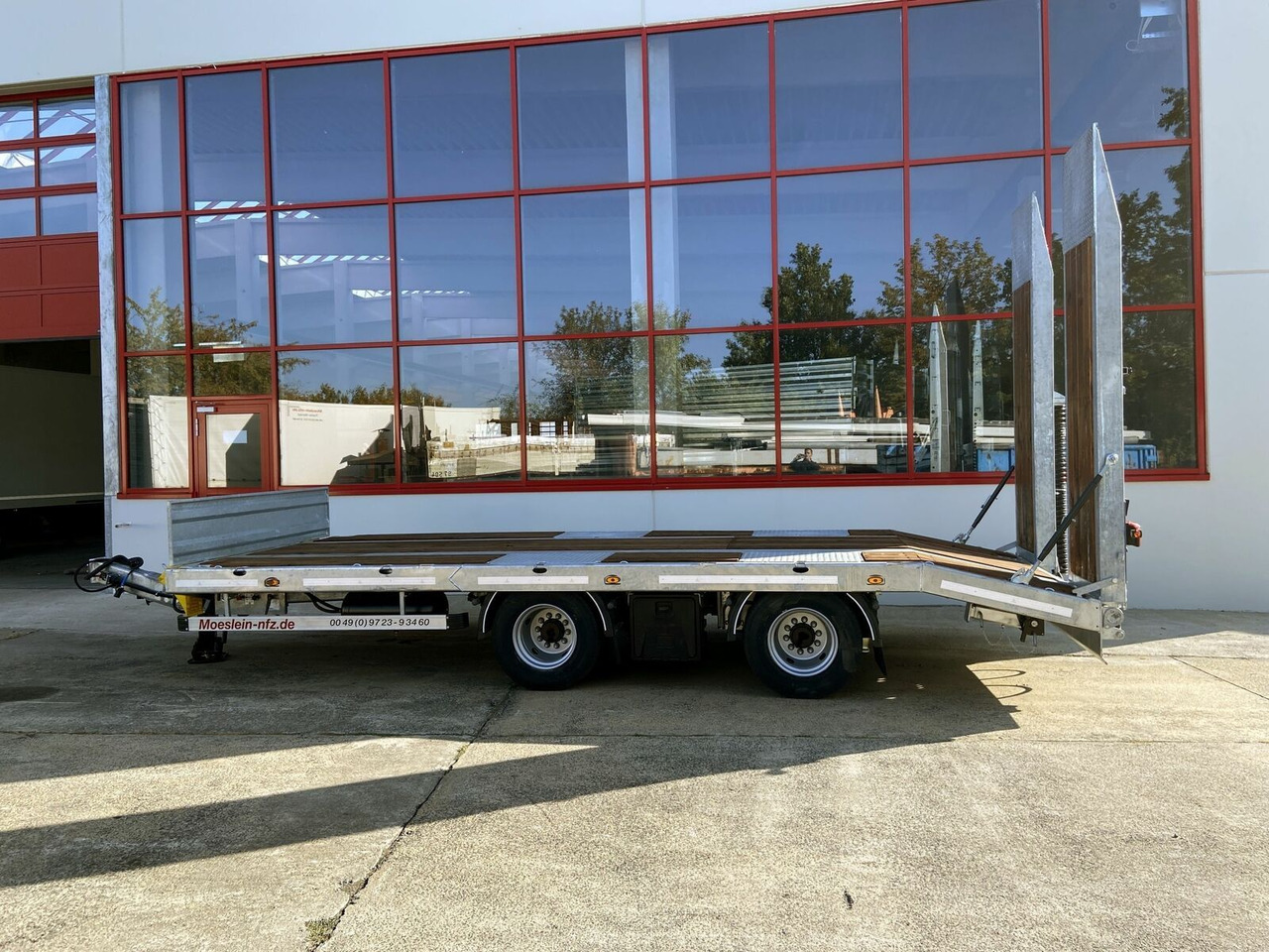 Möslein 21 t Tandemtieflader, Luftgefedert, NEU - Ρυμούλκα με χαμηλό δάπεδο: φωτογραφία 3 Möslein 21 t Tandemtieflader, Luftgefedert, NEU - Ρυμούλκα με χαμηλό δάπεδο: φωτογραφία 3