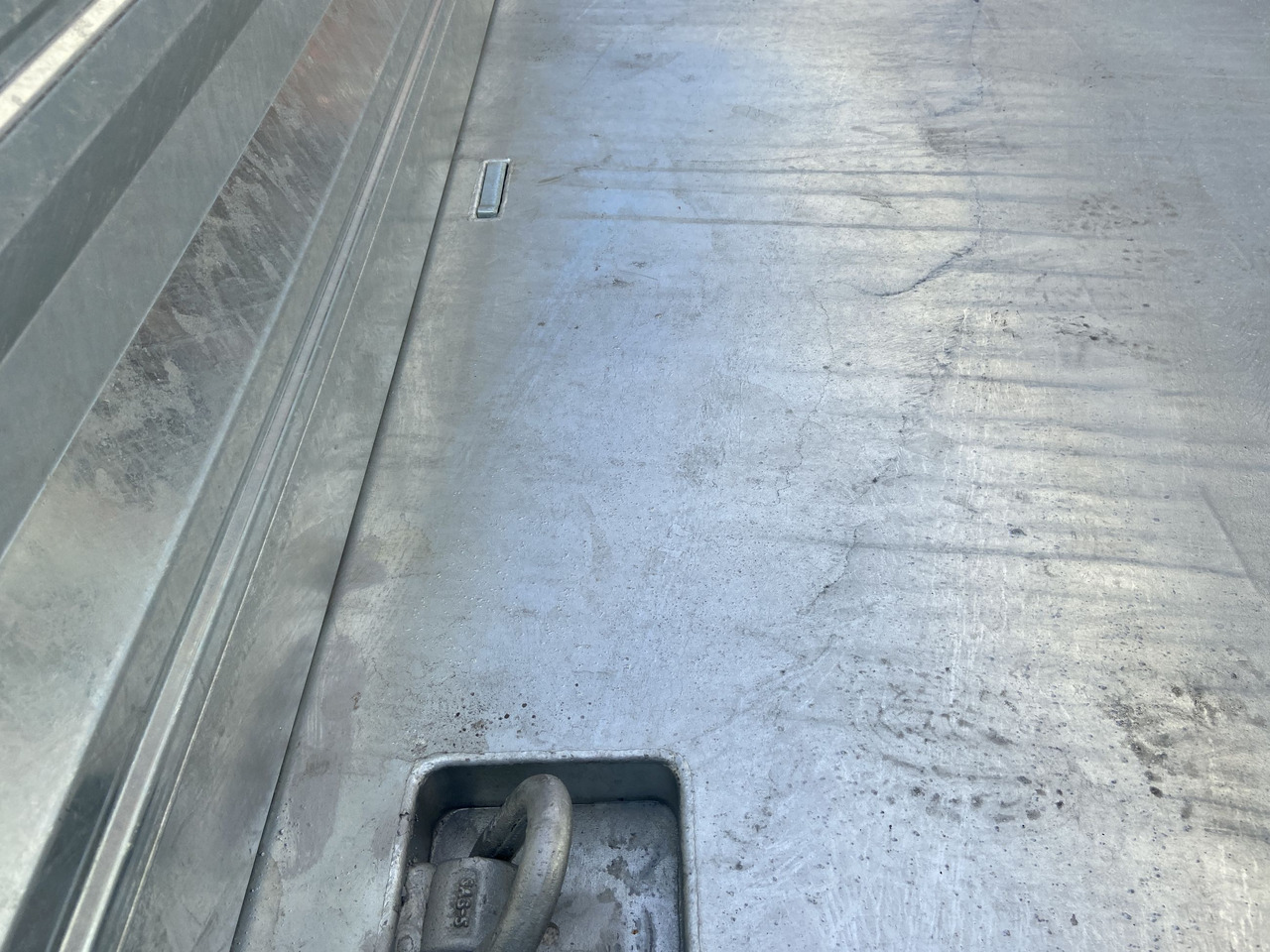 Möslein TTD 11 Breite Reifen 5,70 lang Kipper Tieflader, Breite Reifen, 5,70 m lang-- Neufahrzeug -- - Ρυμούλκα ανατρεπόμενο: φωτογραφία 3 Möslein TTD 11 Breite Reifen 5,70 lang Kipper Tieflader, Breite Reifen, 5,70 m lang-- Neufahrzeug -- - Ρυμούλκα ανατρεπόμενο: φωτογραφία 3