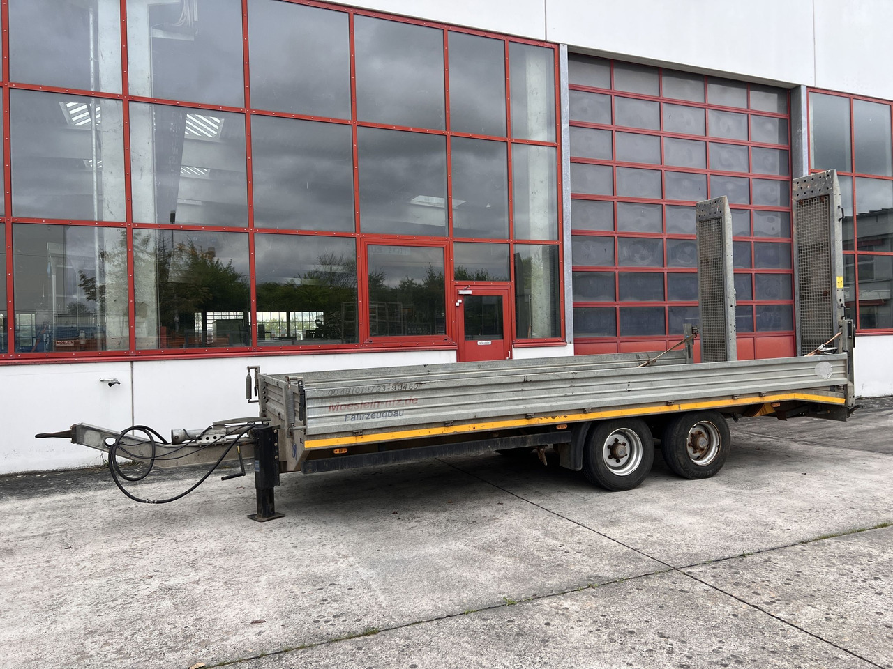 Möslein TTS 13 Schwebheim 13 t Tandemtieflader - Ρυμούλκα με χαμηλό δάπεδο: φωτογραφία 1 Möslein TTS 13 Schwebheim 13 t Tandemtieflader - Ρυμούλκα με χαμηλό δάπεδο: φωτογραφία 1