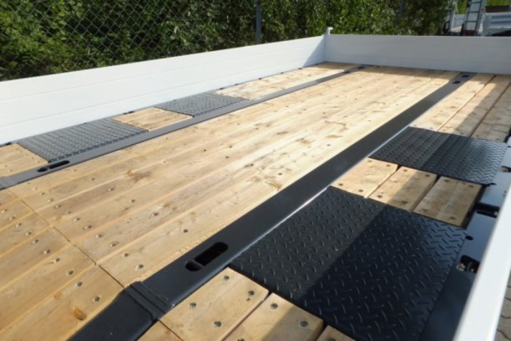 Καινούριο Ρυμούλκα με χαμηλό δάπεδο για τη μεταφορά βαρέως εξοπλισμού Möslein TTT 11- 6,28 Weiß Neuer Tandemtieflader: φωτογραφία 11 Καινούριο Ρυμούλκα με χαμηλό δάπεδο για τη μεταφορά βαρέως εξοπλισμού Möslein TTT 11- 6,28 Weiß Neuer Tandemtieflader: φωτογραφία 11