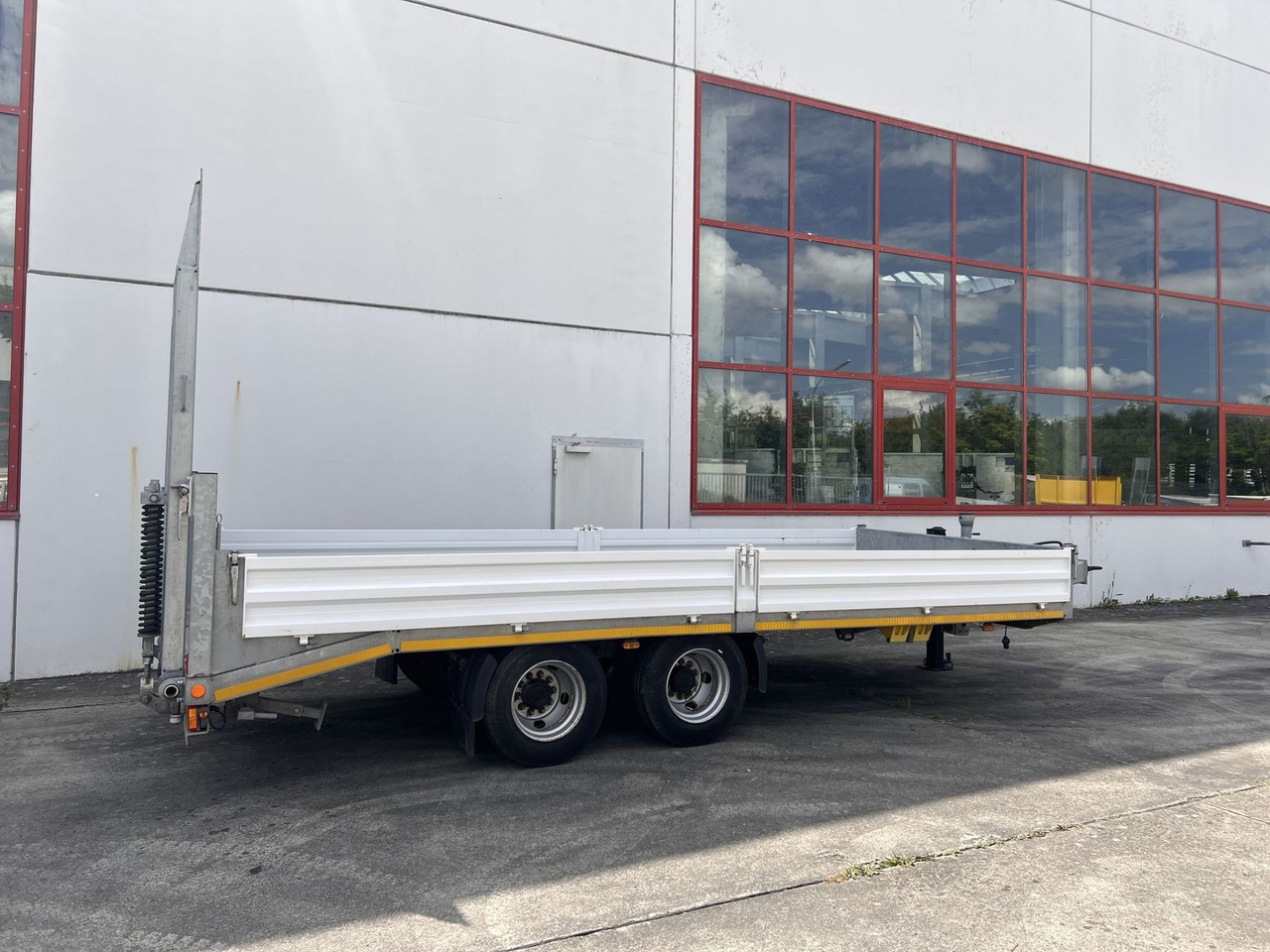 Müller-Mitteltal 14 t Tandemtieflader, wenig Benutzt - Ρυμούλκα με χαμηλό δάπεδο: φωτογραφία 4 Müller-Mitteltal 14 t Tandemtieflader, wenig Benutzt - Ρυμούλκα με χαμηλό δάπεδο: φωτογραφία 4