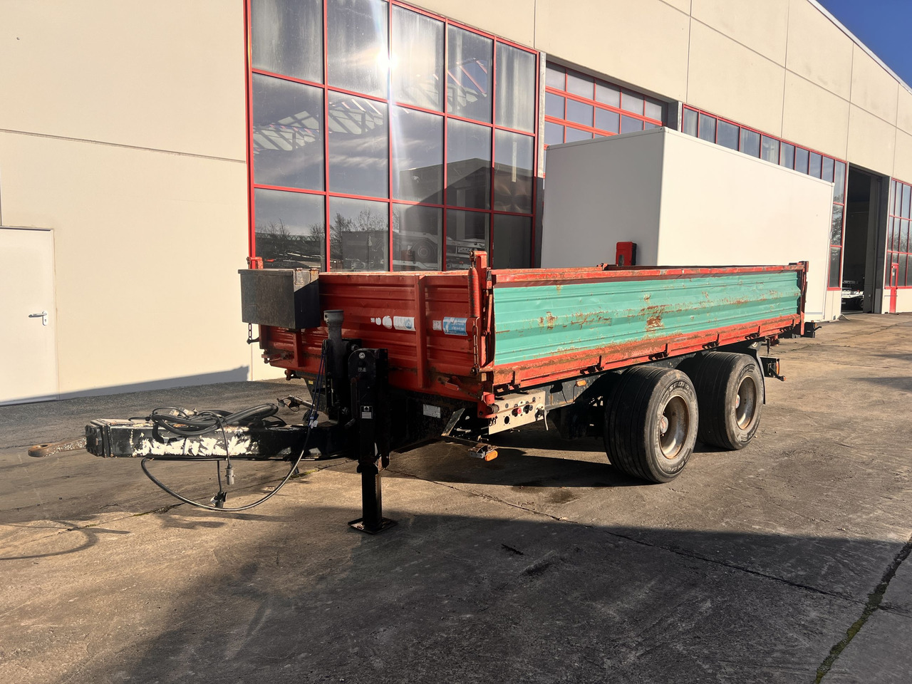 Obermaier OS2-TD190A 19 t Tandemkipper- Tieflader, Breitbereifung - Ρυμούλκα ανατρεπόμενο: φωτογραφία 4 Obermaier OS2-TD190A 19 t Tandemkipper- Tieflader, Breitbereifung - Ρυμούλκα ανατρεπόμενο: φωτογραφία 4