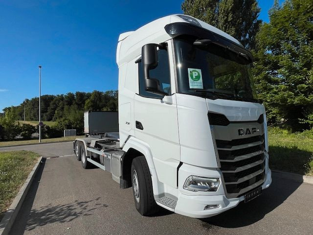 DAF FAN XF 480 mit VDL Abrollkipper DAF FAN XF 480 mit VDL Abrollkipper - Φορτηγό φόρτωσης γάντζου: φωτογραφία 3 DAF FAN XF 480 mit VDL Abrollkipper DAF FAN XF 480 mit VDL Abrollkipper - Φορτηγό φόρτωσης γάντζου: φωτογραφία 3