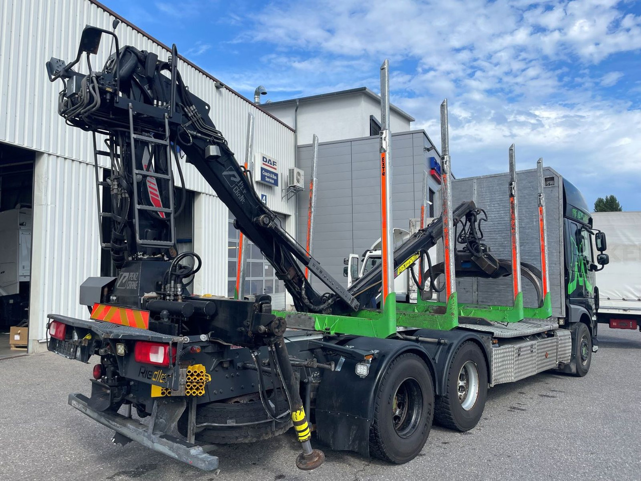 DAF FAT XF 530 SSC, Holztransport, Greifer mit Säge - Φορτηγό ξυλείας, Φορτηγό με γερανό: φωτογραφία 3 DAF FAT XF 530 SSC, Holztransport, Greifer mit Säge - Φορτηγό ξυλείας, Φορτηγό με γερανό: φωτογραφία 3