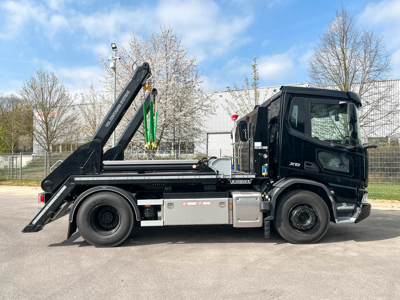 DAF XD 410 FA Absetzkipper DAF XD 410 FA Absetzkipper - Φορτηγό καδοφόρος φορτωτής: φωτογραφία 3 DAF XD 410 FA Absetzkipper DAF XD 410 FA Absetzkipper - Φορτηγό καδοφόρος φορτωτής: φωτογραφία 3