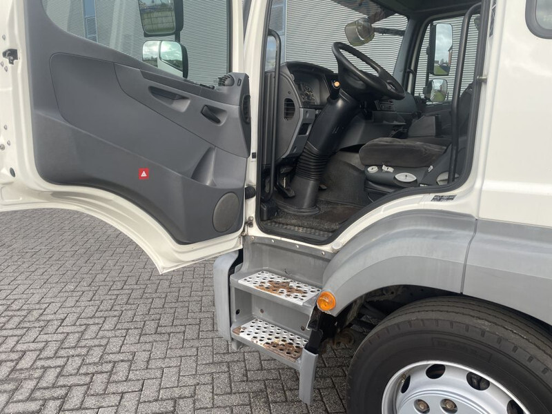 Φορτηγό μεταφοράς εμπορευματοκιβωτίων/ Κινητό αμάξωμα Mercedes-Benz Axor 1829: φωτογραφία 7 Φορτηγό μεταφοράς εμπορευματοκιβωτίων/ Κινητό αμάξωμα Mercedes-Benz Axor 1829: φωτογραφία 7