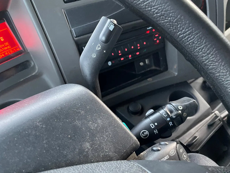 Φορτηγό ψυγείο Renault Midlum 270 2010 chereau + carrier: φωτογραφία 13